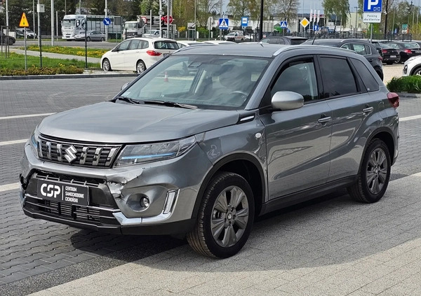 Suzuki Vitara cena 29900 przebieg: 4243, rok produkcji 2022 z Nasielsk małe 781